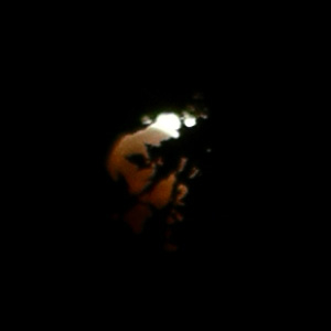 2004-10-27_20-58-47_Lunar-eclipse_019.jpg